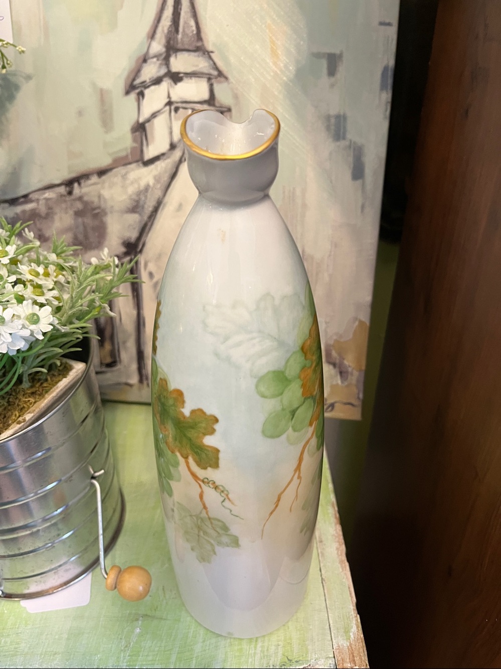 Vintage hand-painted porcelain decanter-style vase - Picture 4 of 7